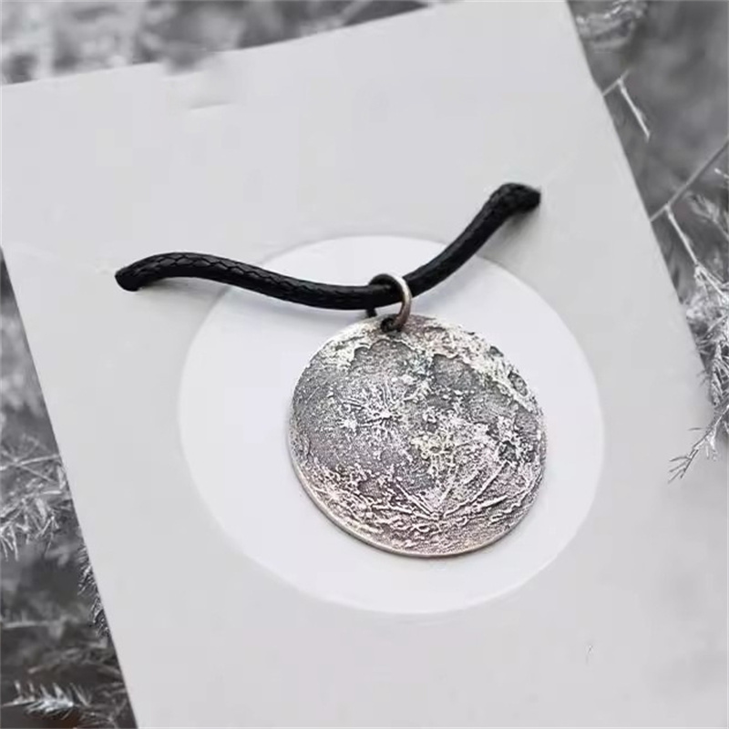 Подвеска в виде луны в этничес – обзор и цена Men Accessories Ethnic